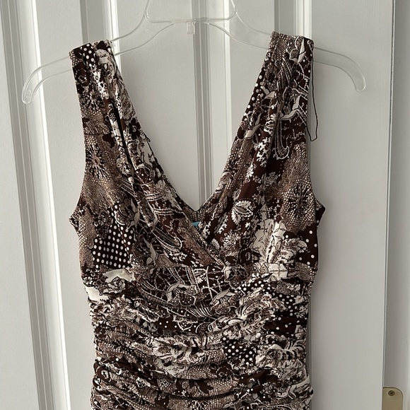 Brown & Creme Print • Midi Dress • Size 6 - Picture 2 of 6